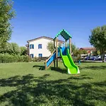Altanea Residences Con Piscina