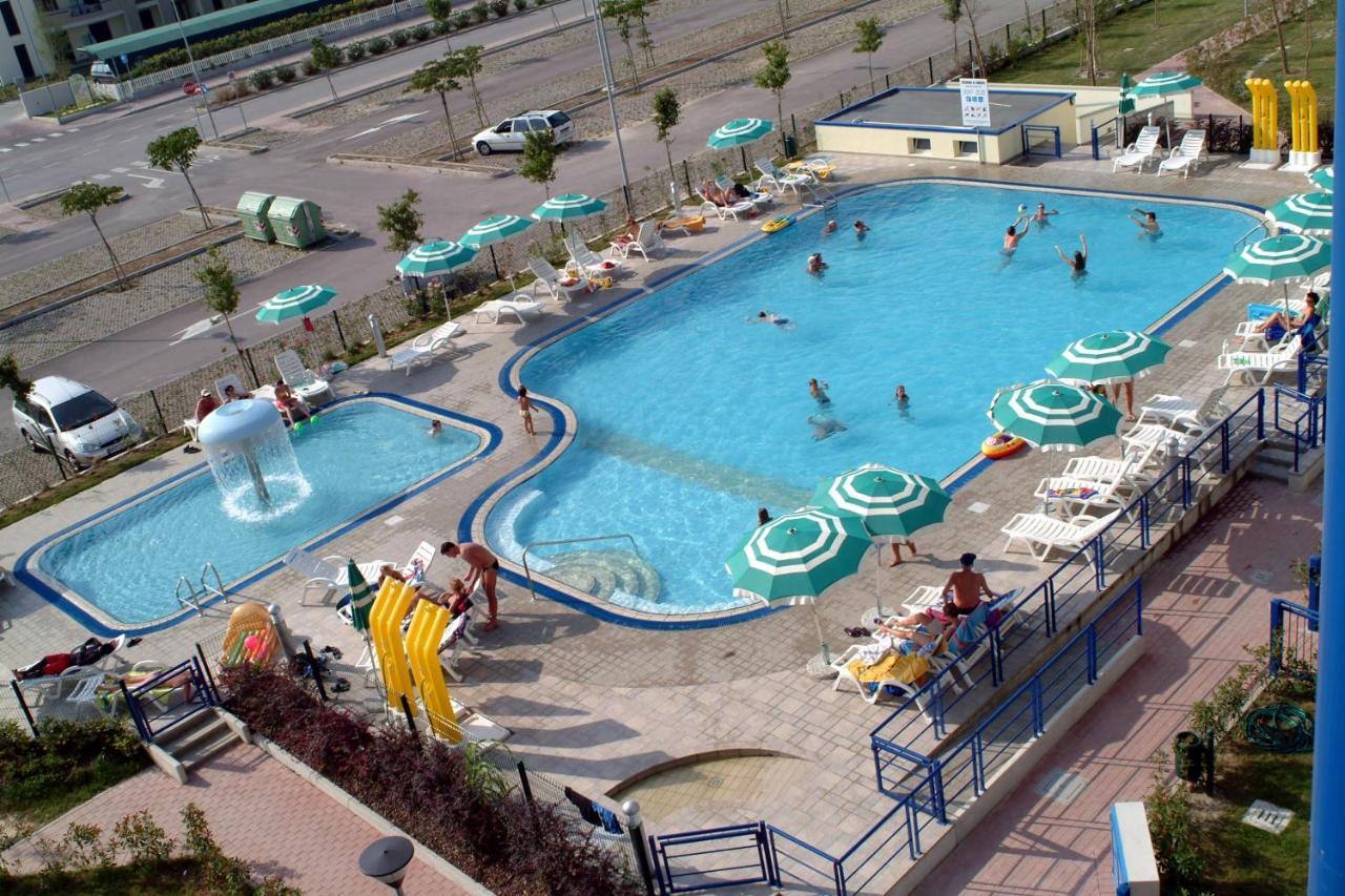 Apartment Altanea Residences Con Piscina